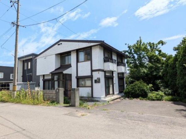 BBQ × Beach × Ski | Otaru Coastal Living